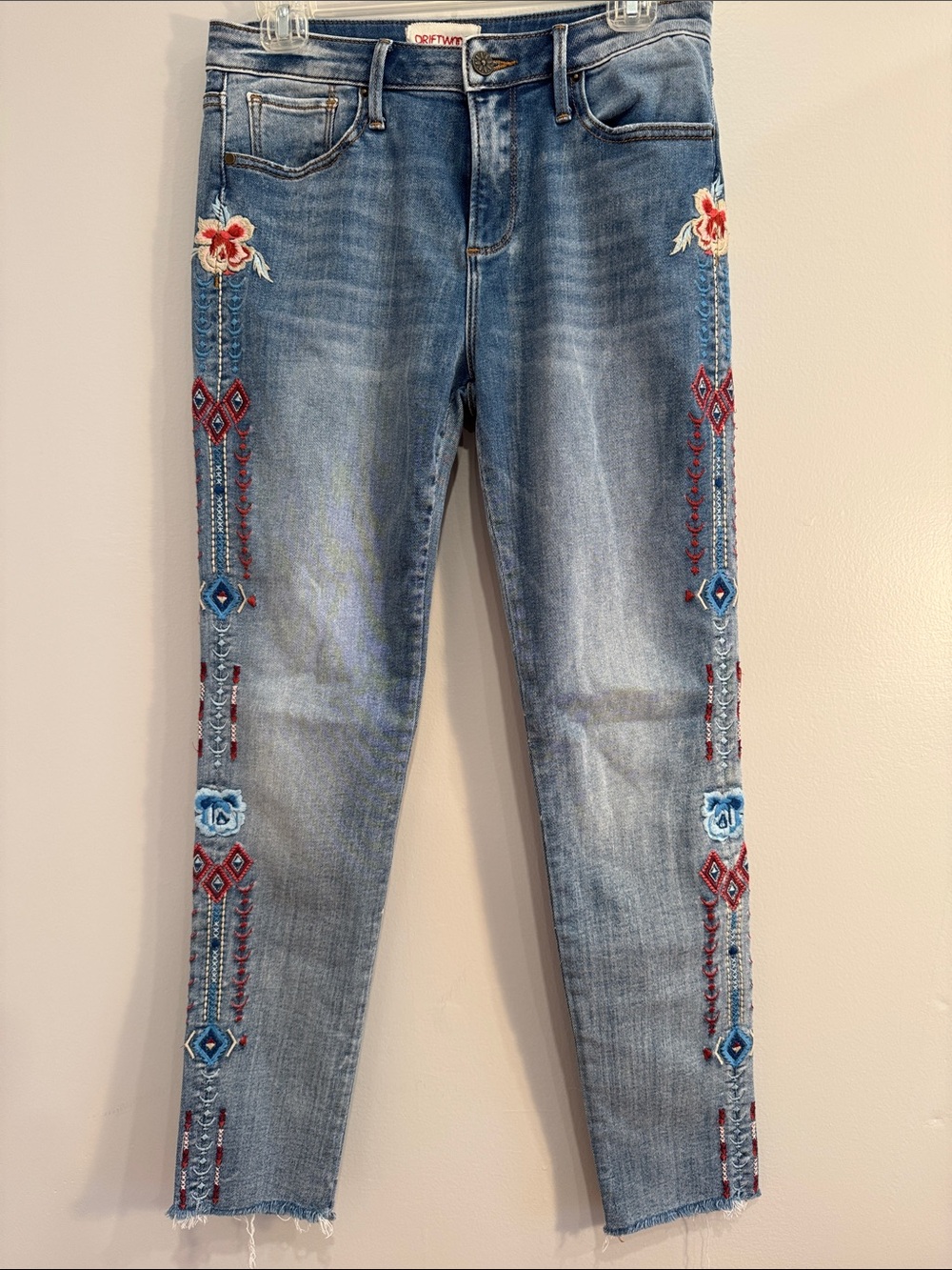 Driftwood Jackie skinny, stretchy floral embroidered frayed hem jeans Size 28 - Picture 12 of 14